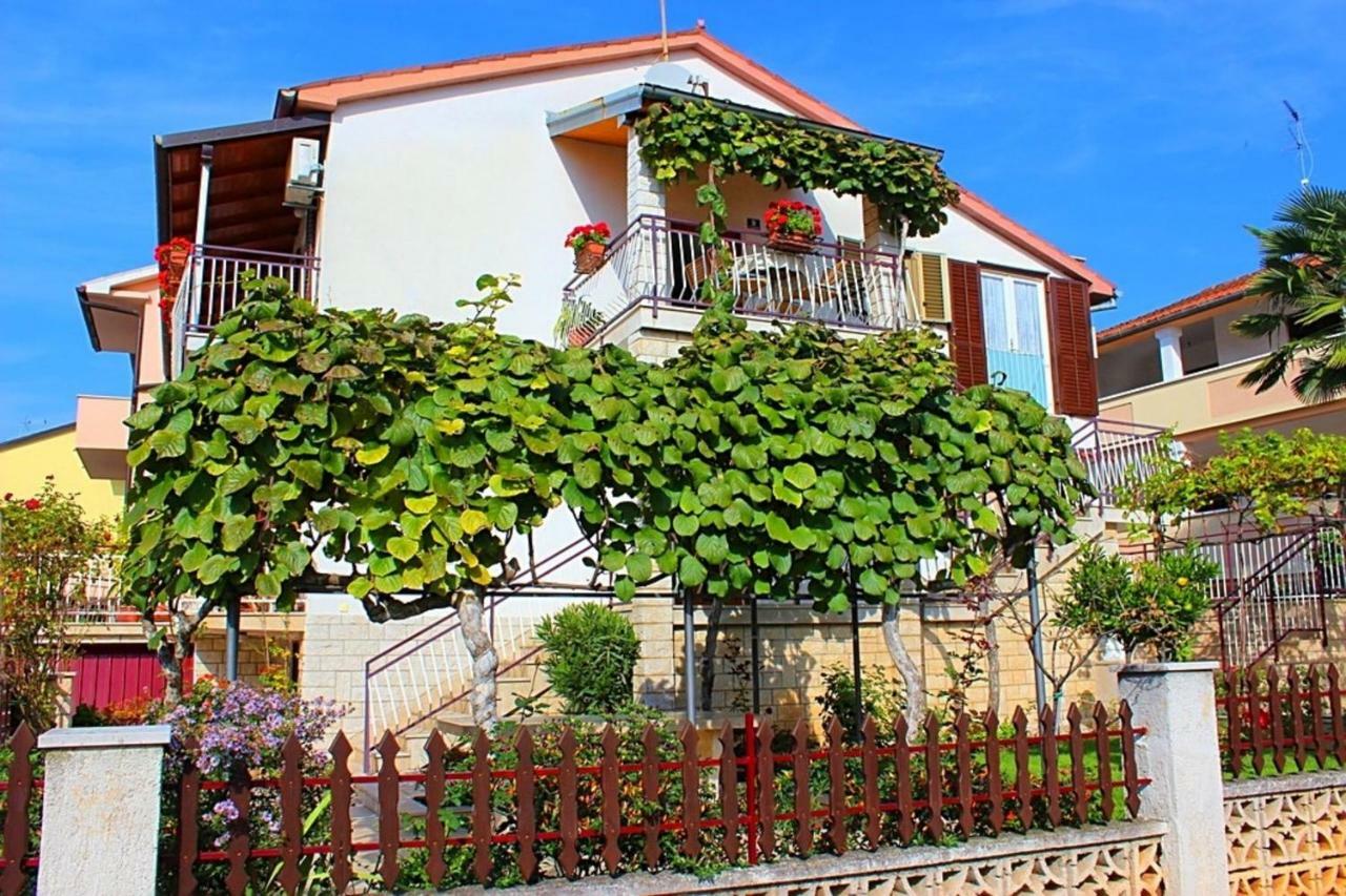 Ruzica Apartman Poreč Kültér fotó